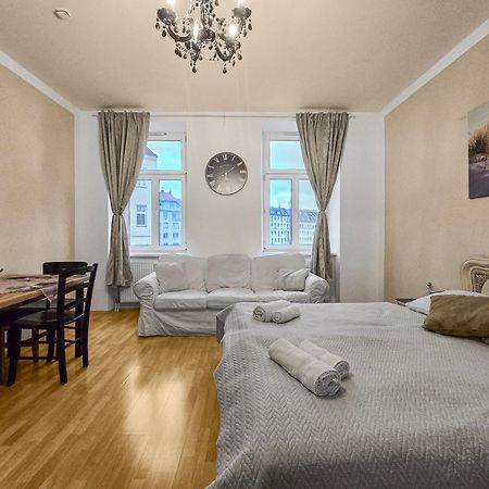 Davidov Stays Danube Wina Bagian luar foto